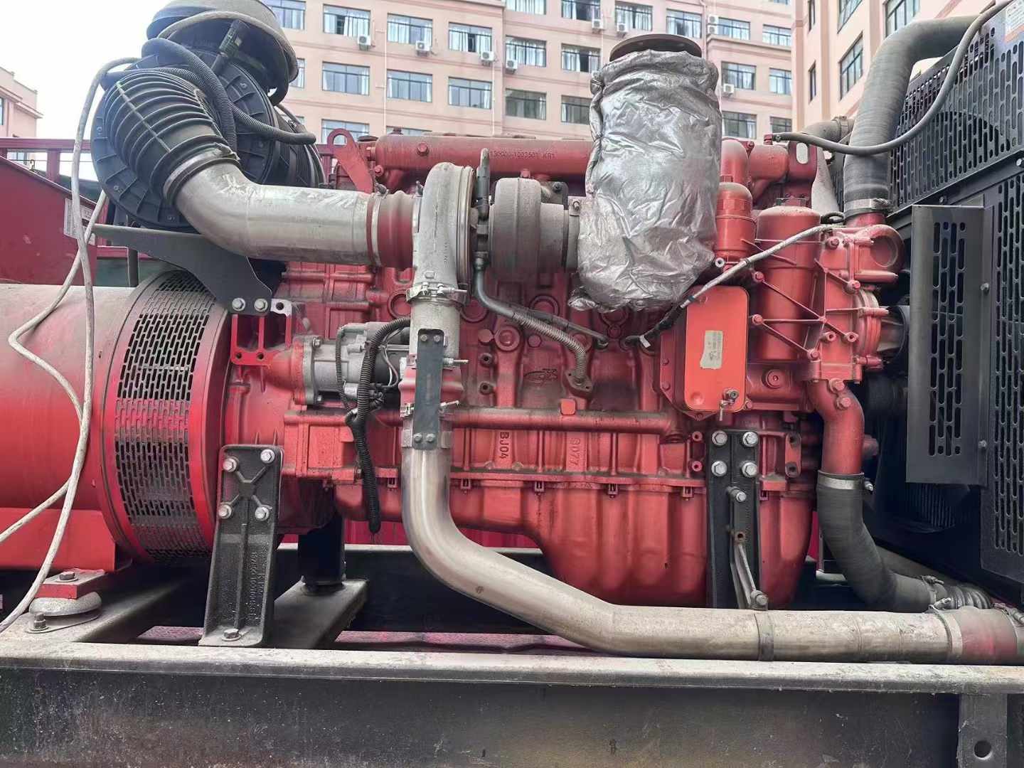 苏仙如何选择适合 600kW 柴油发电机组的过载保护器？